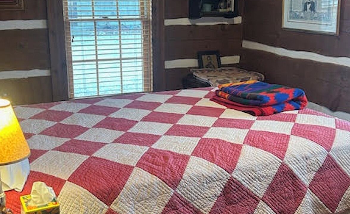 Photo of Bedroom in Drexel