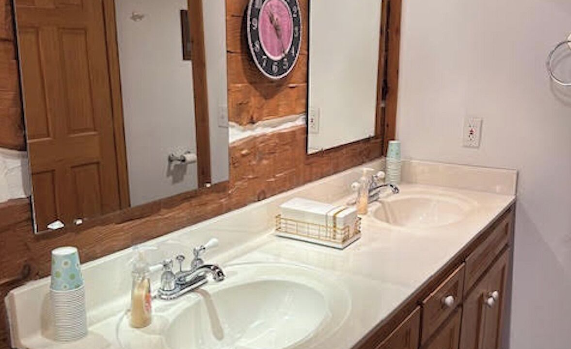 Photo of Bathroom in Drexel