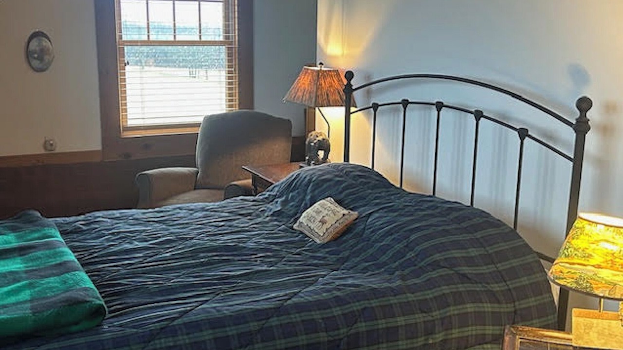 Photo of Bedroom in Drexel