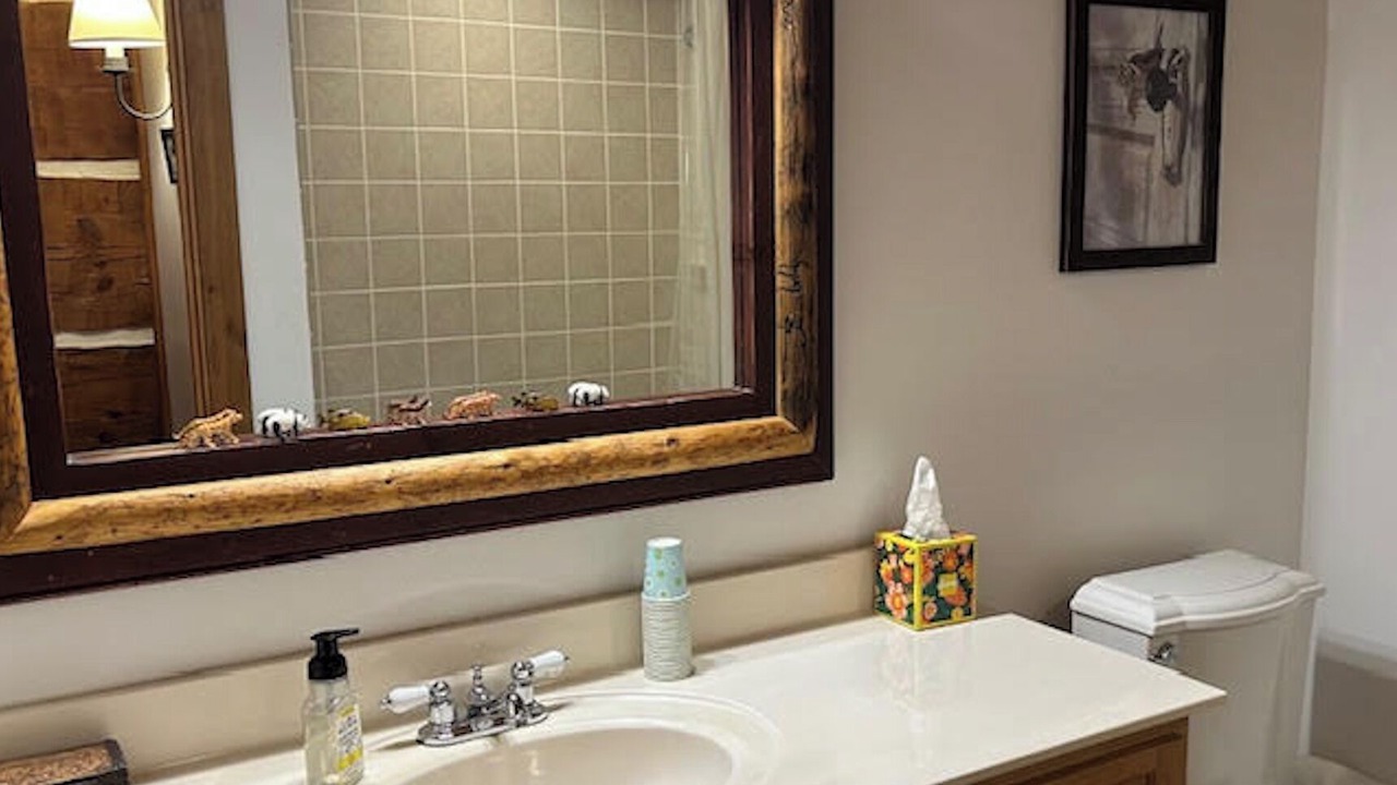 Photo of Bathroom in Drexel