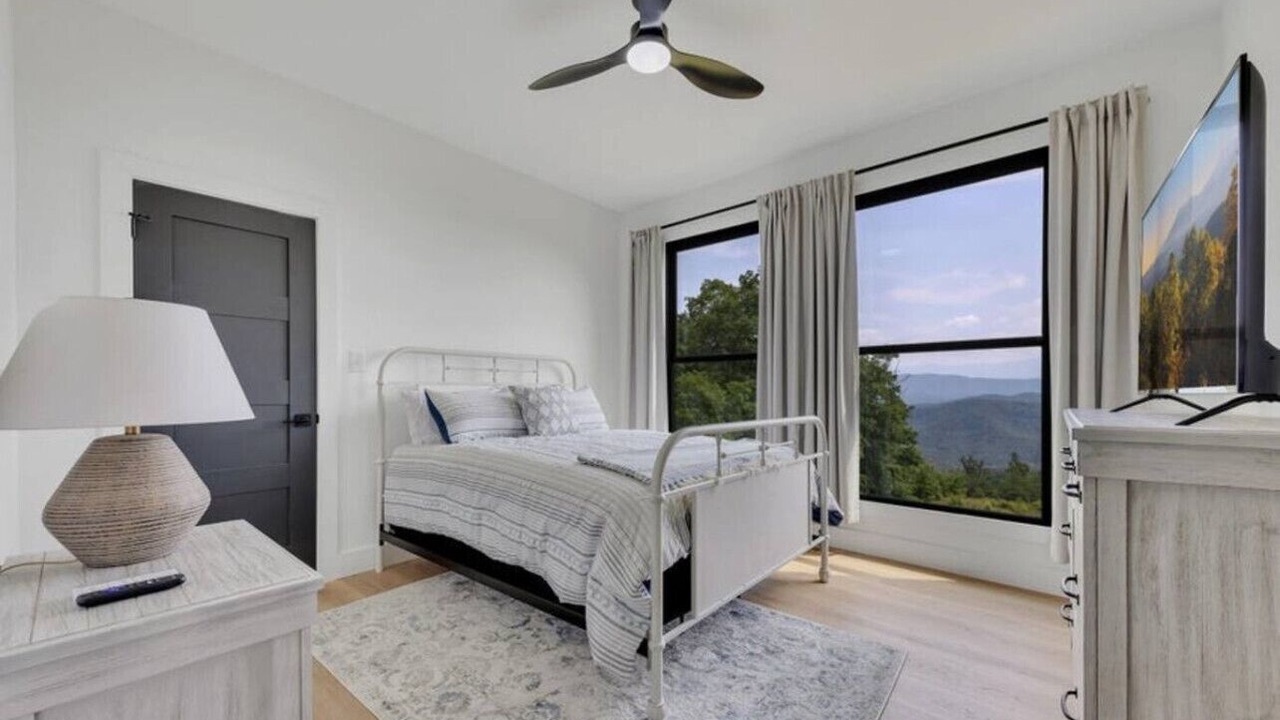 Photo of Bedroom in Sevierville