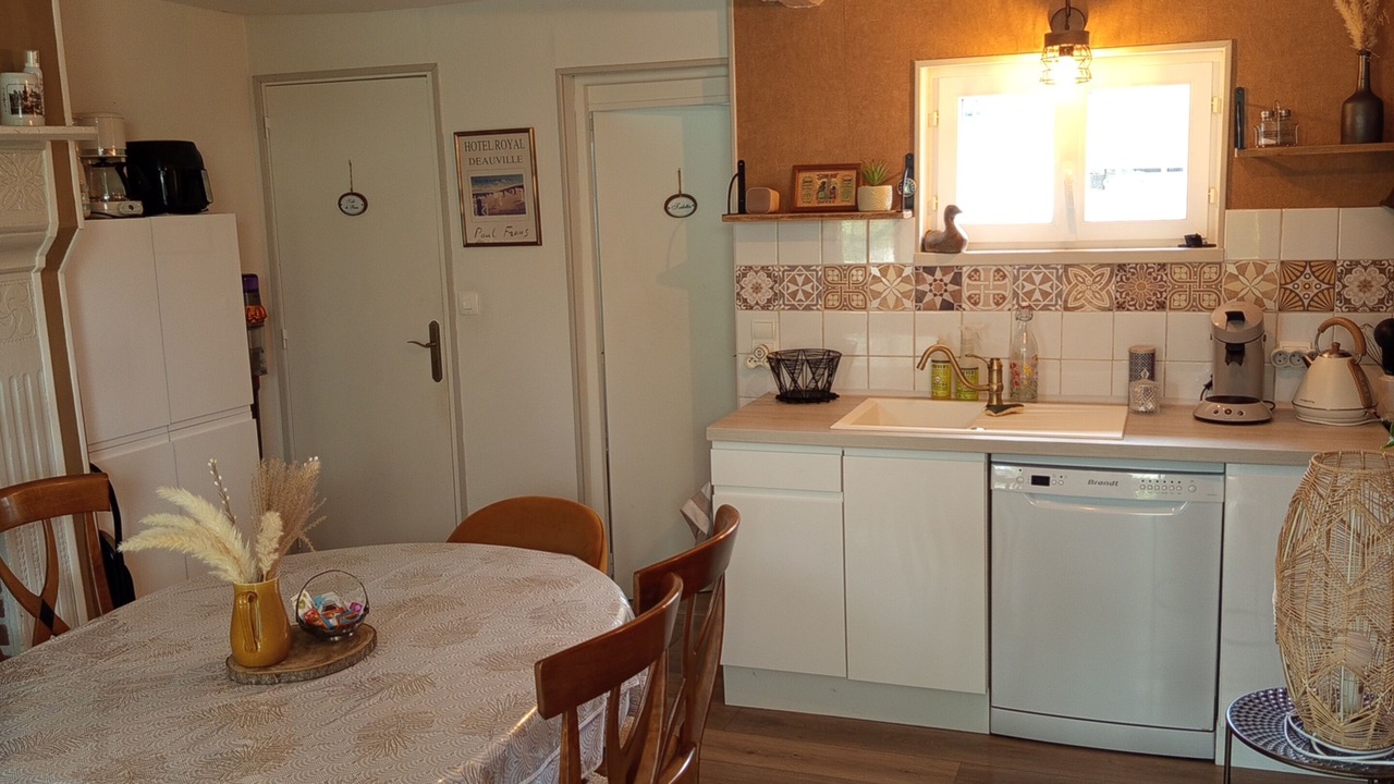 Photo of Kitchen in Neville