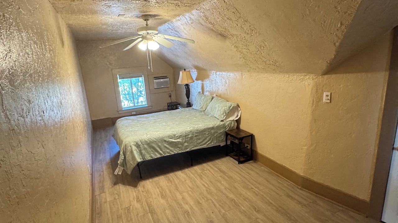 Photo of Bedroom in Rincon Heights