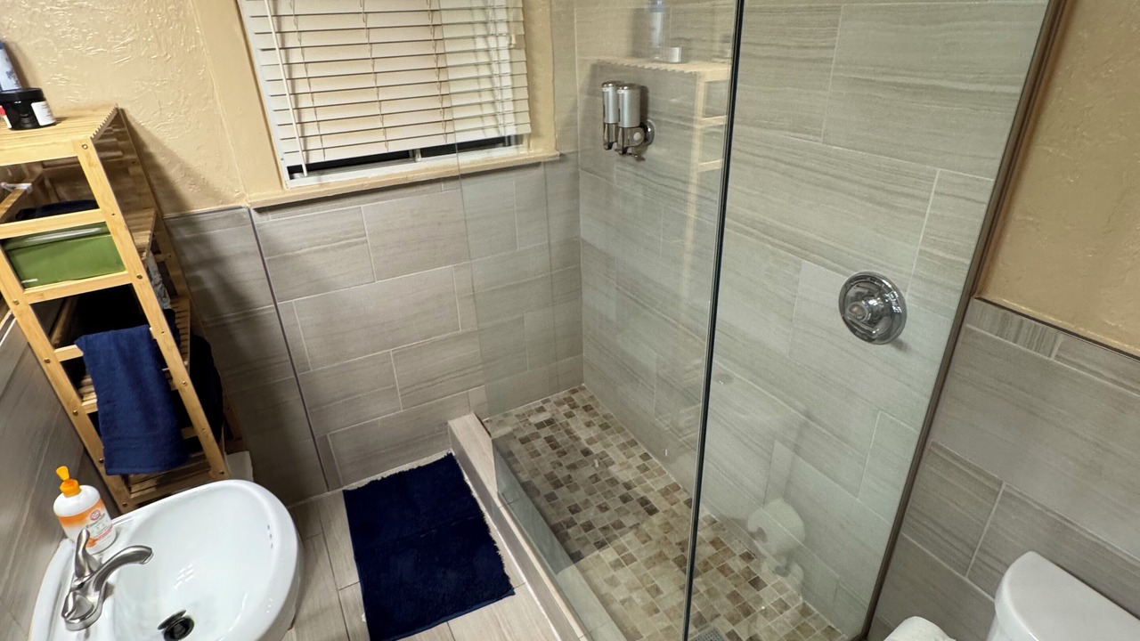 Photo of Bathroom in Rincon Heights