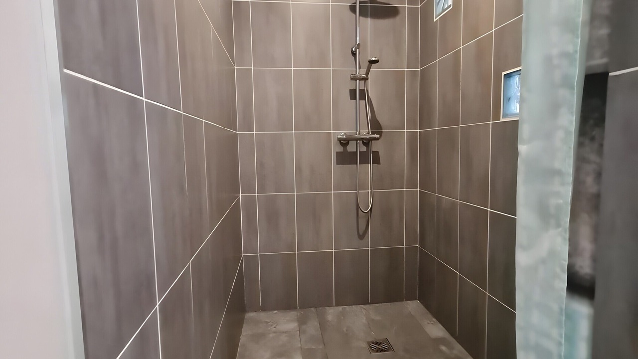 Photo of Bathroom in Favieres