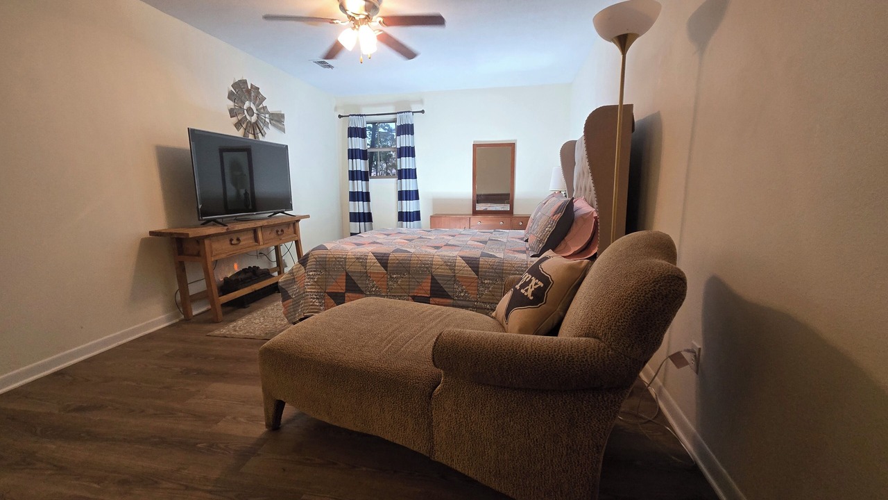 Photo of Bedroom in Tyler