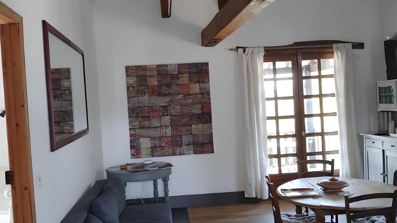 Photo of Livingroom in Bourg-de-Visa