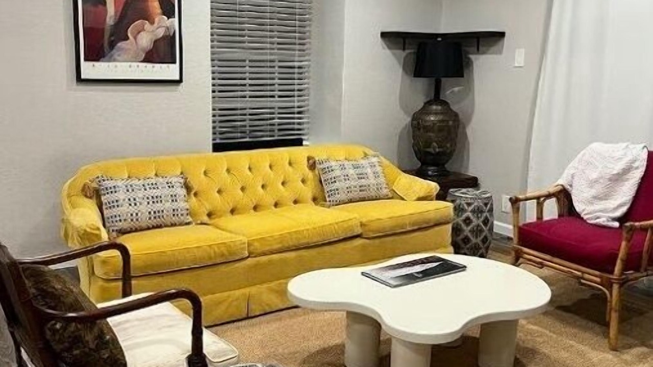 Photo of Livingroom in Uptown