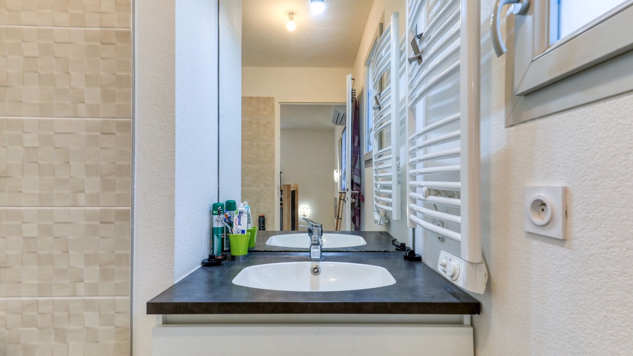 Photo of Bathroom in Jacou