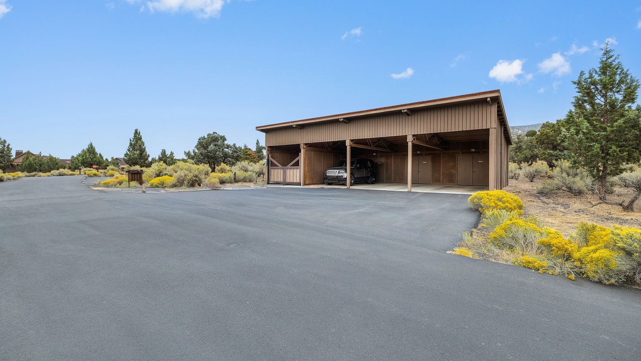 Photo of Outdoor in Powell Butte