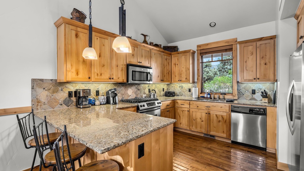 Photo of Kitchen in Powell Butte