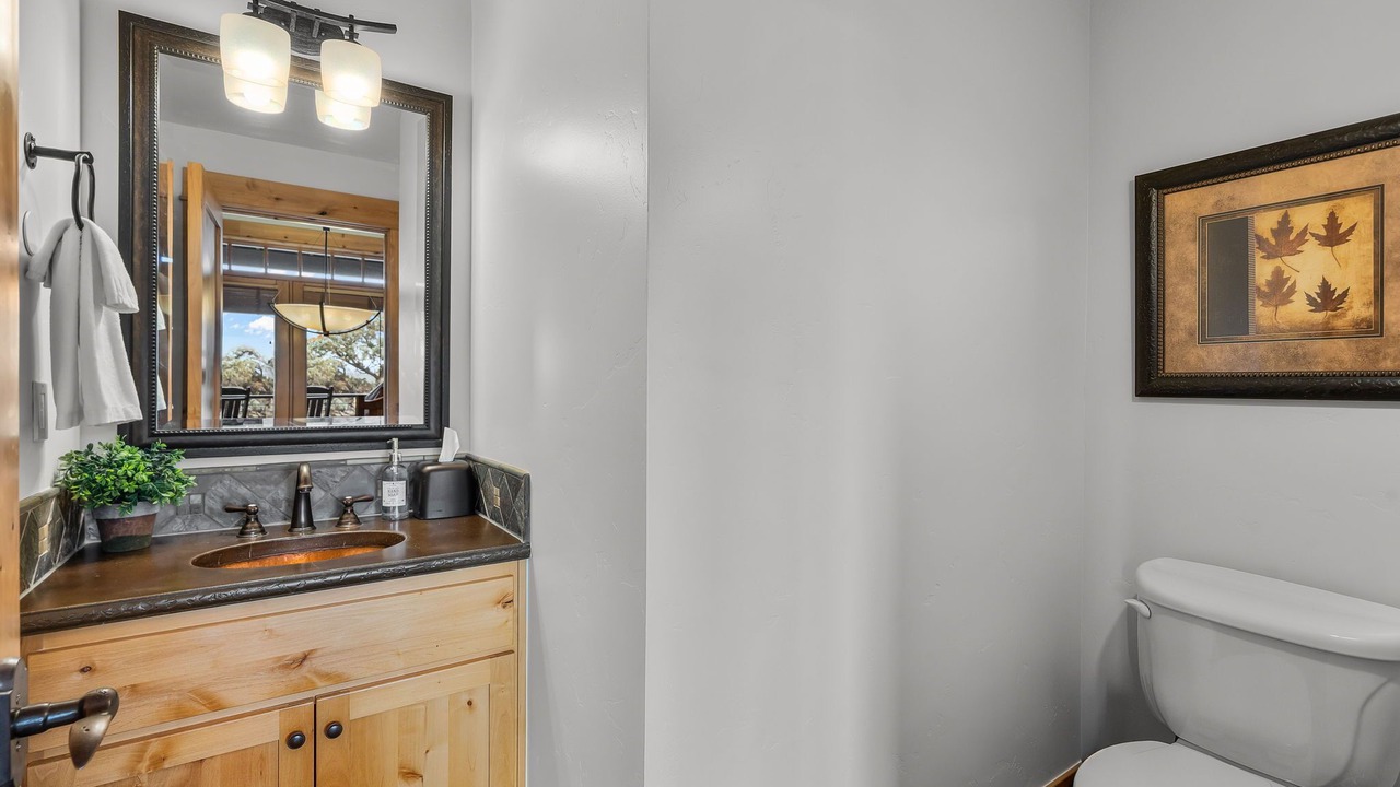 Photo of Bathroom in Powell Butte