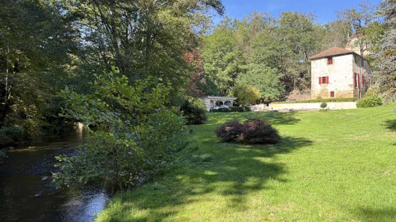 Photo of Outdoor in Saint-Paul-la-Roche