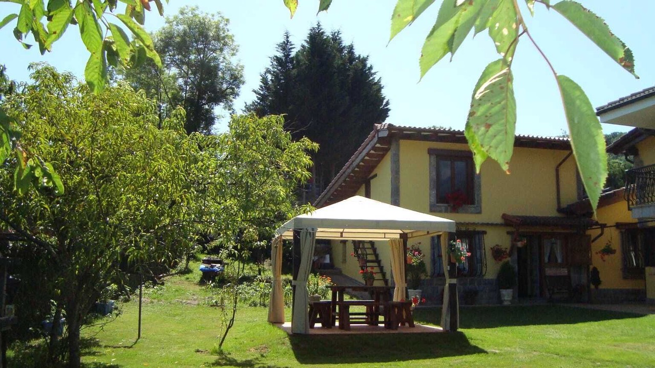 Photo of Outdoor in Cardes