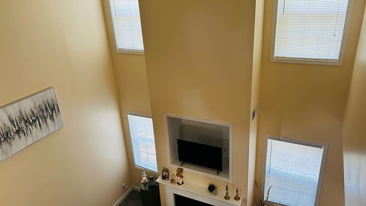 Photo of Livingroom in Huntcliff