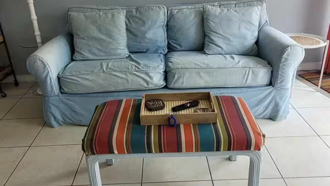 Photo of Livingroom in Rogers Seabreeze