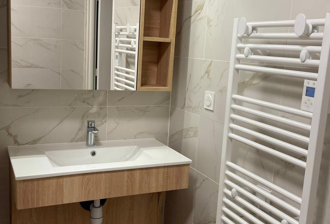 Photo of Bathroom in Alfortville