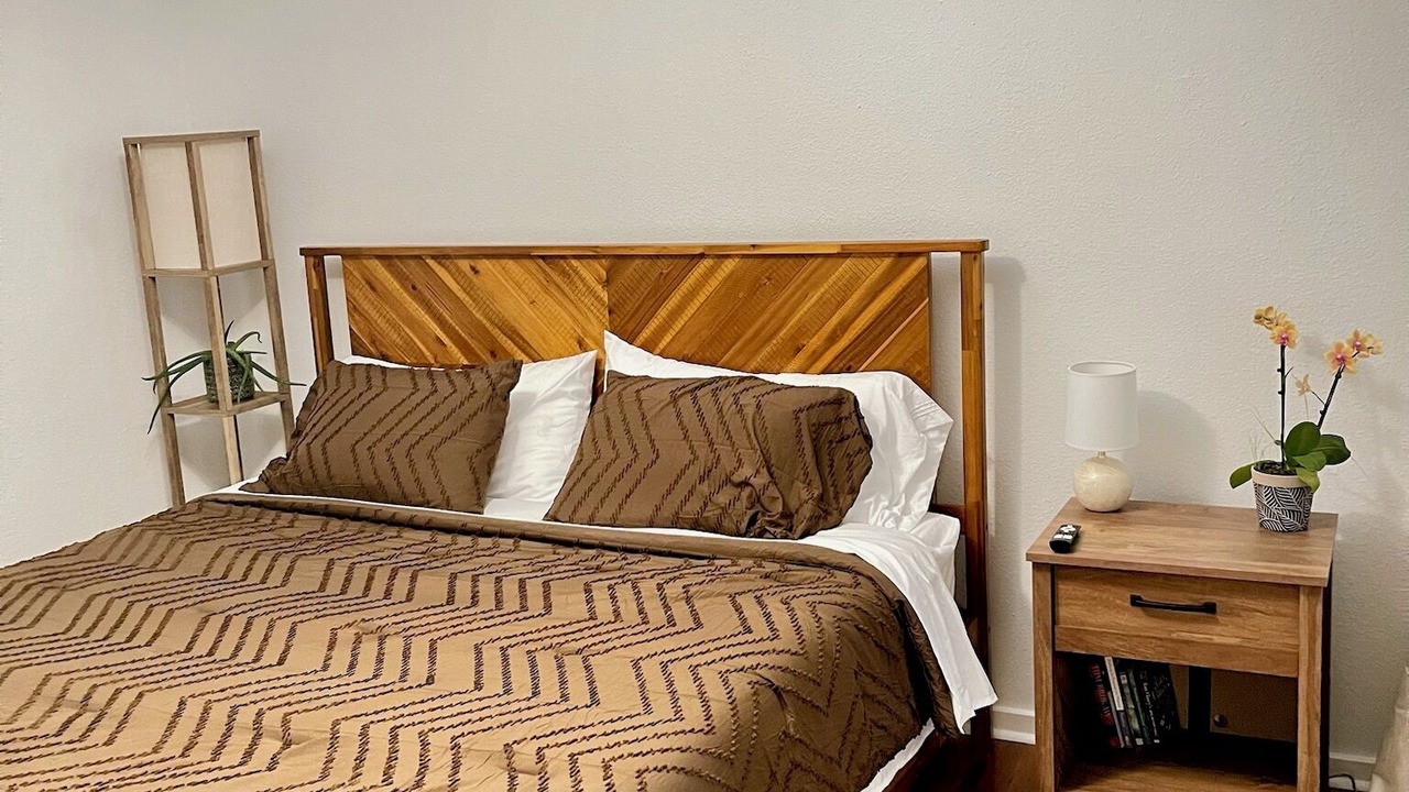 Photo of Bedroom in Greater South River City