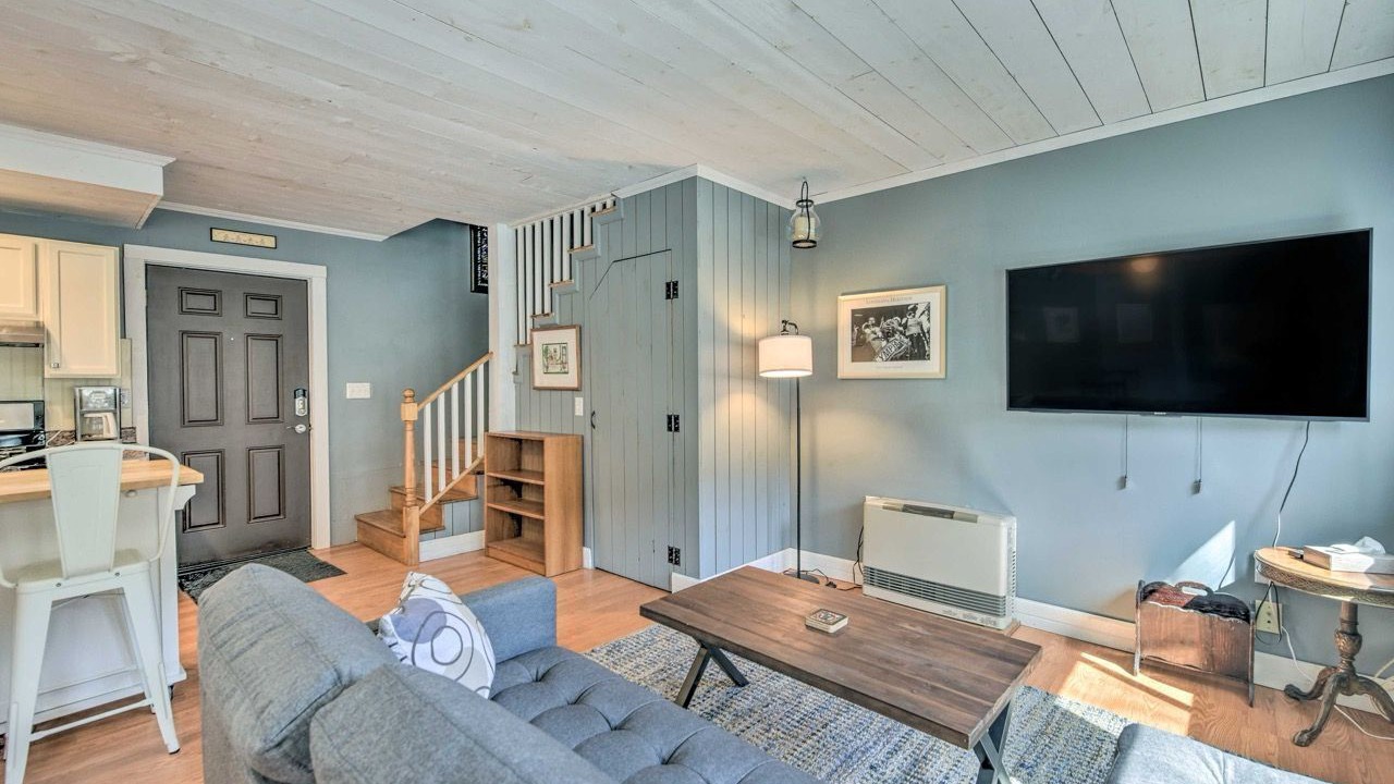 Photo of Livingroom in Eastern Vermont