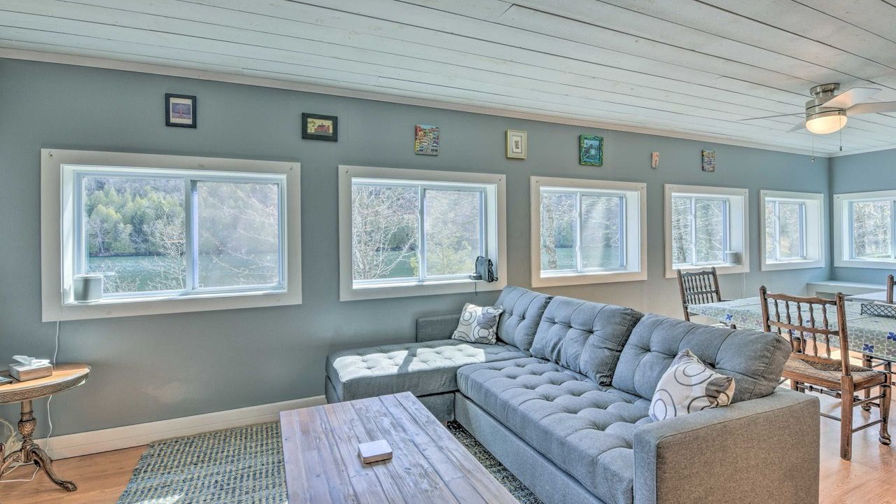 Photo of Livingroom in Eastern Vermont