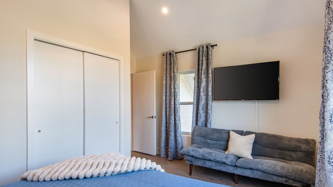 Photo of Bedroom in Govalle