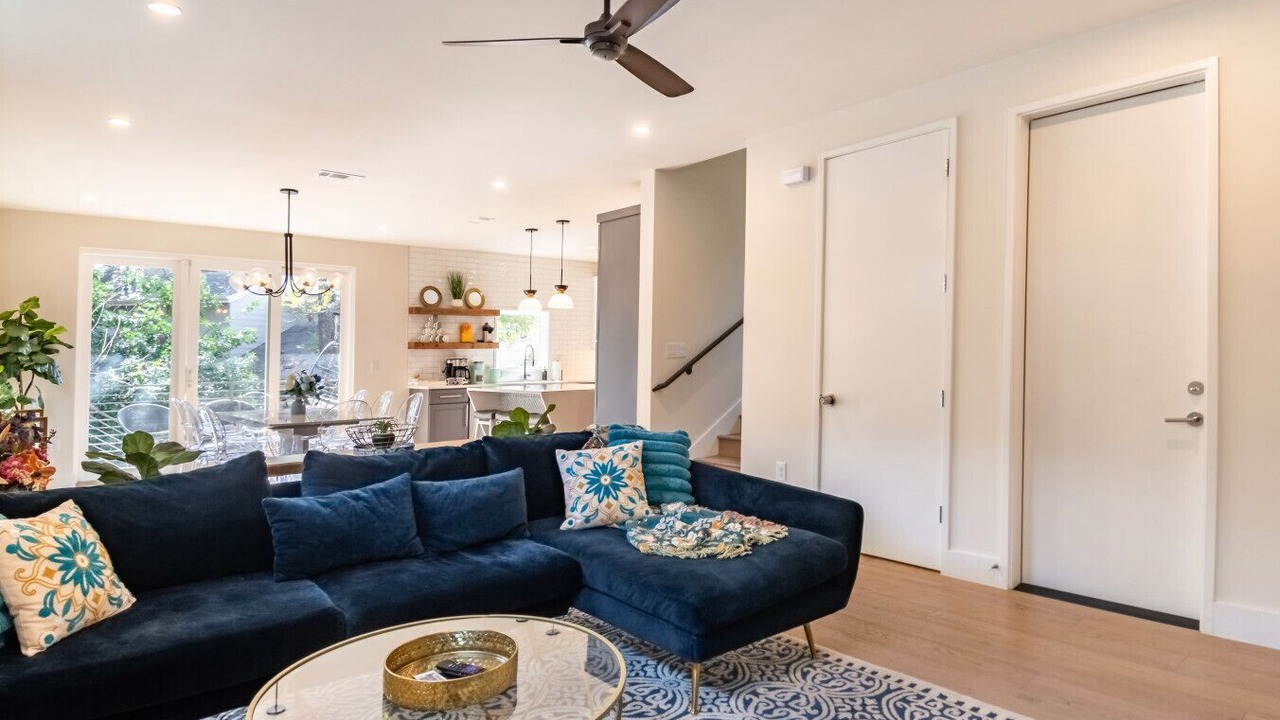 Photo of Livingroom in Govalle