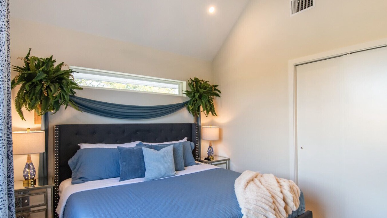Photo of Bedroom in Govalle