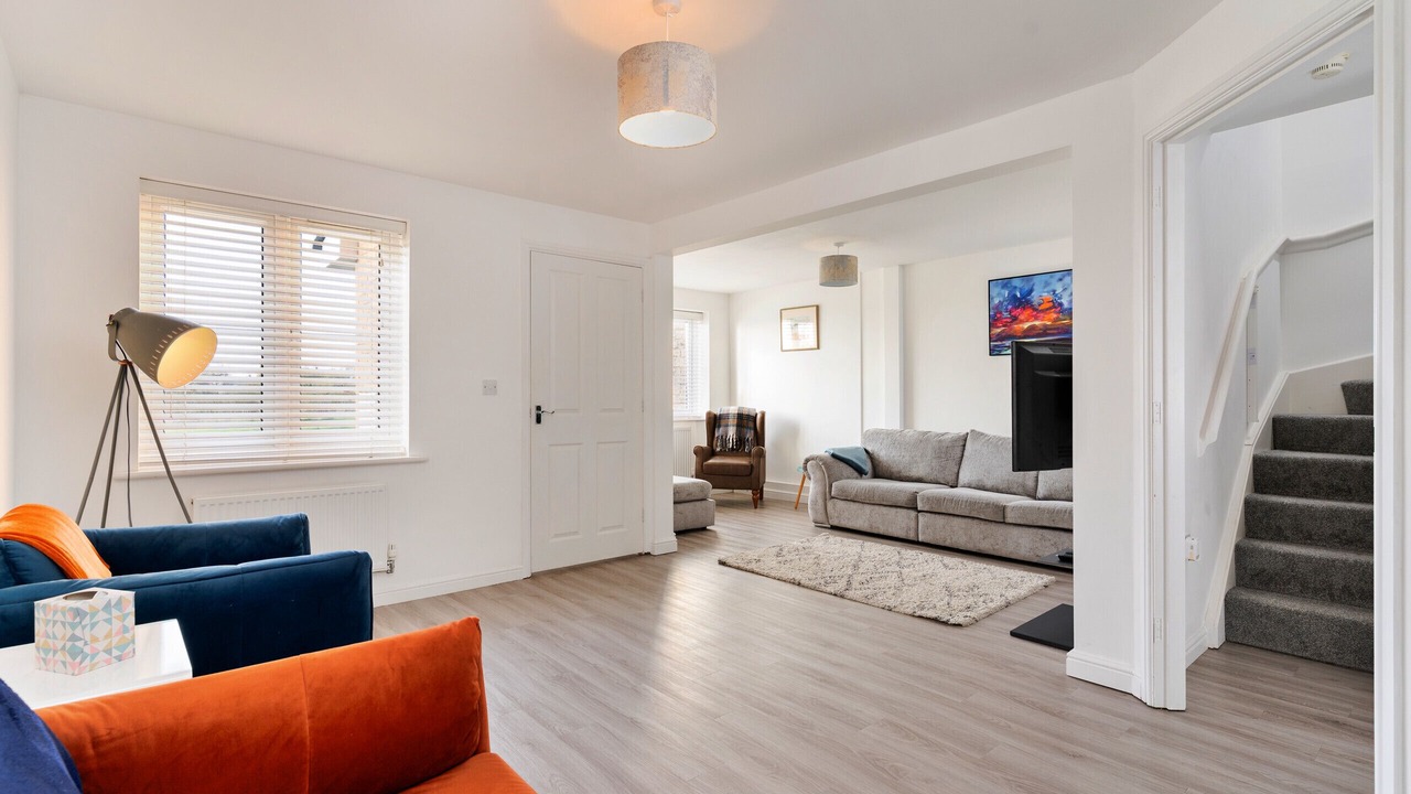 Photo of Livingroom in Crynant