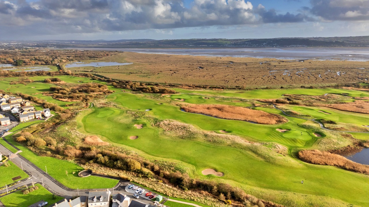 Photo of Others in Crynant