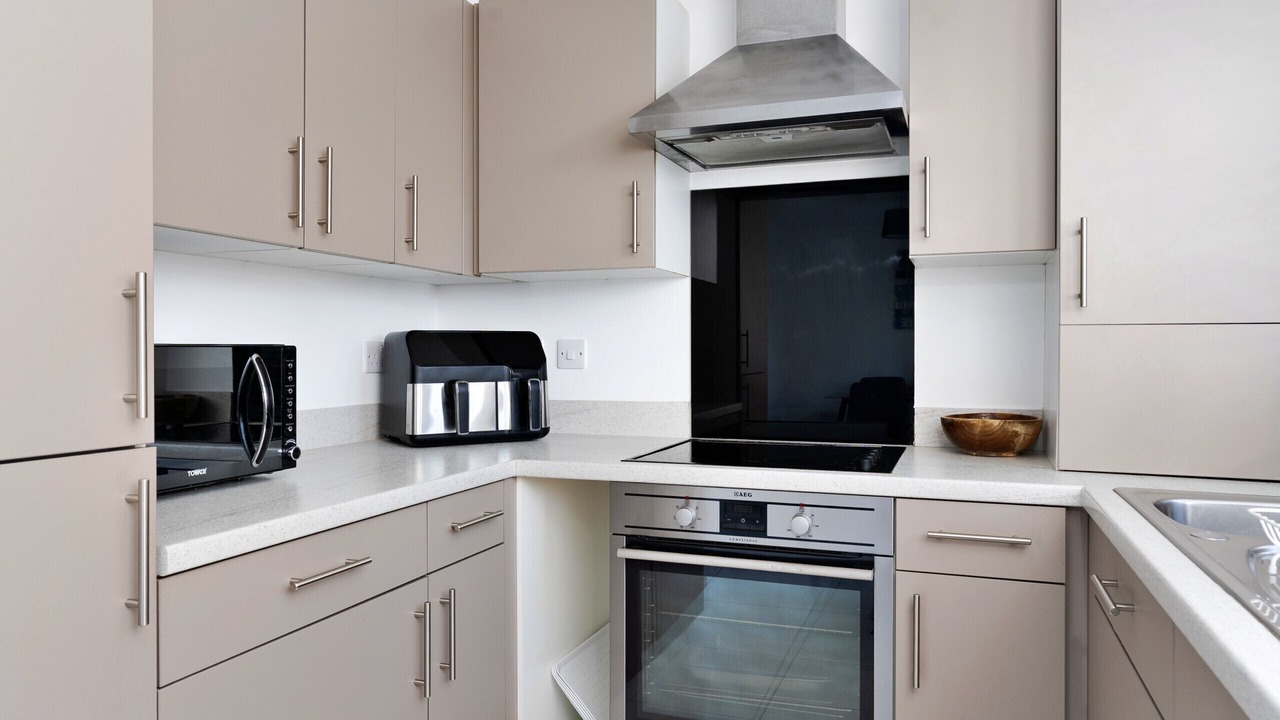 Photo of Kitchen in Crynant