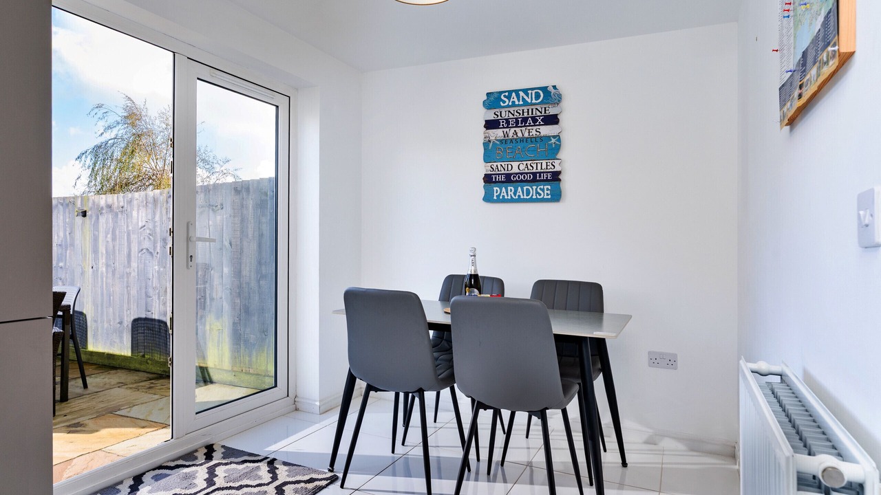 Photo of Others in Crynant