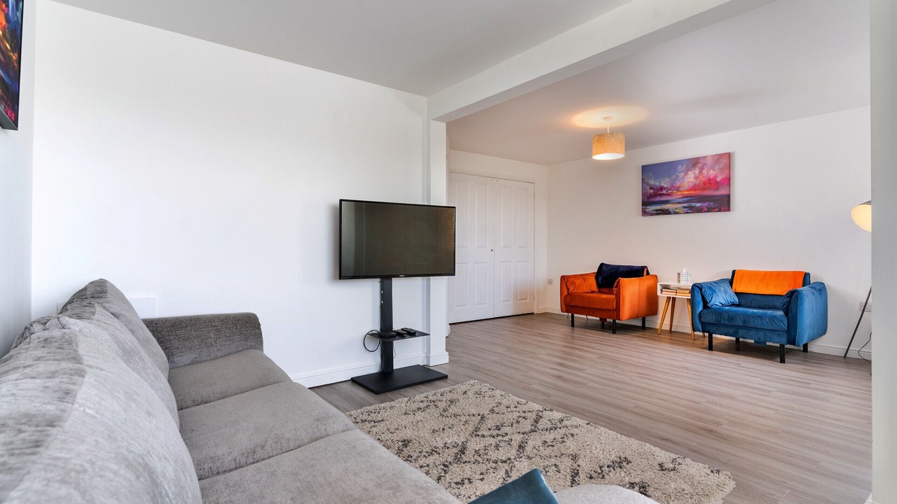 Photo of Livingroom in Crynant