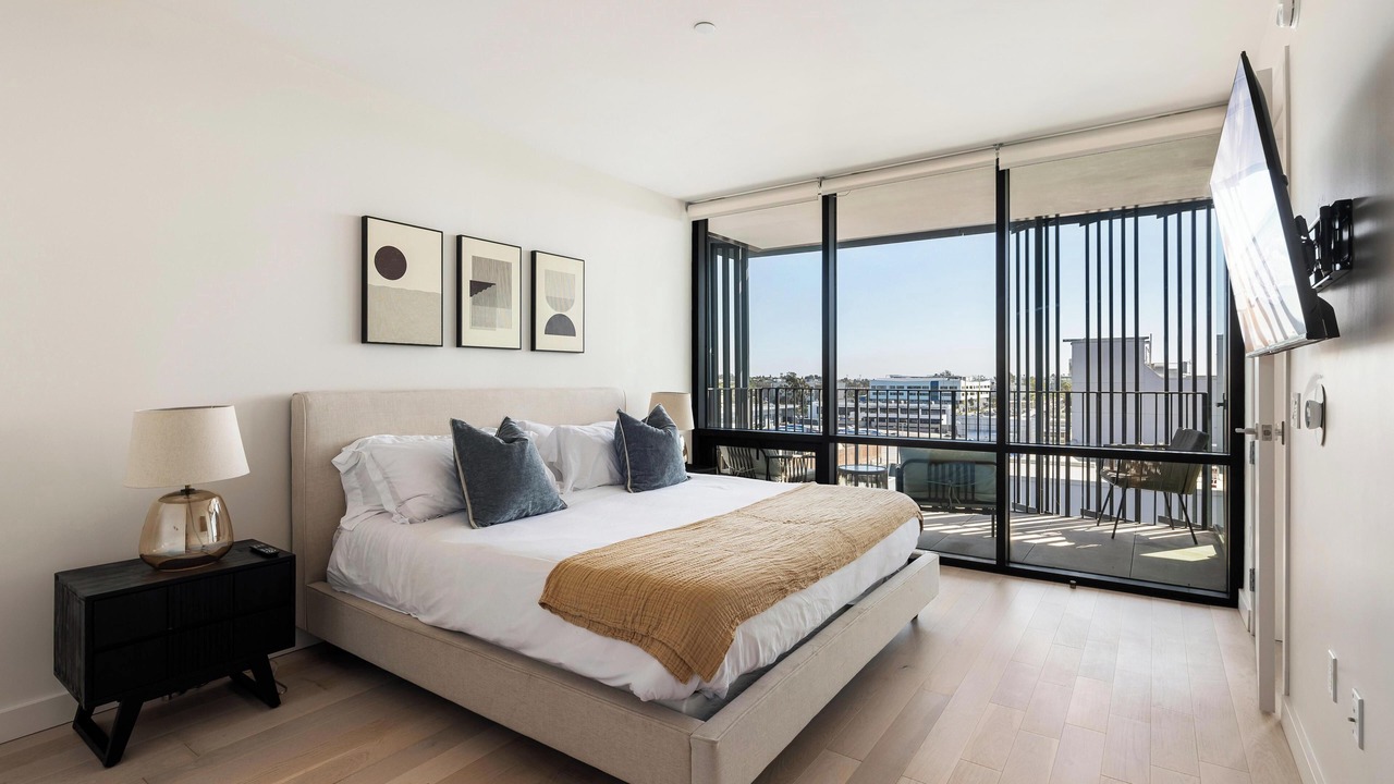 Photo of Bedroom in Downtown