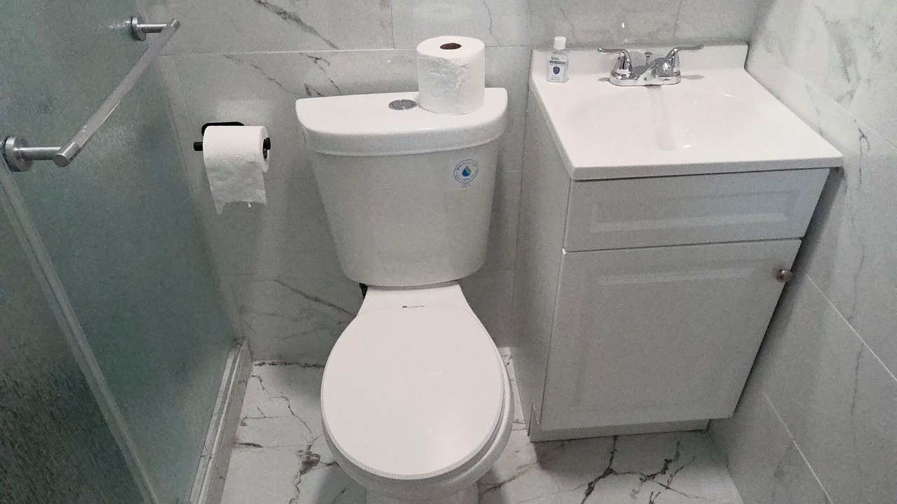 Photo of Bathroom in Irvington