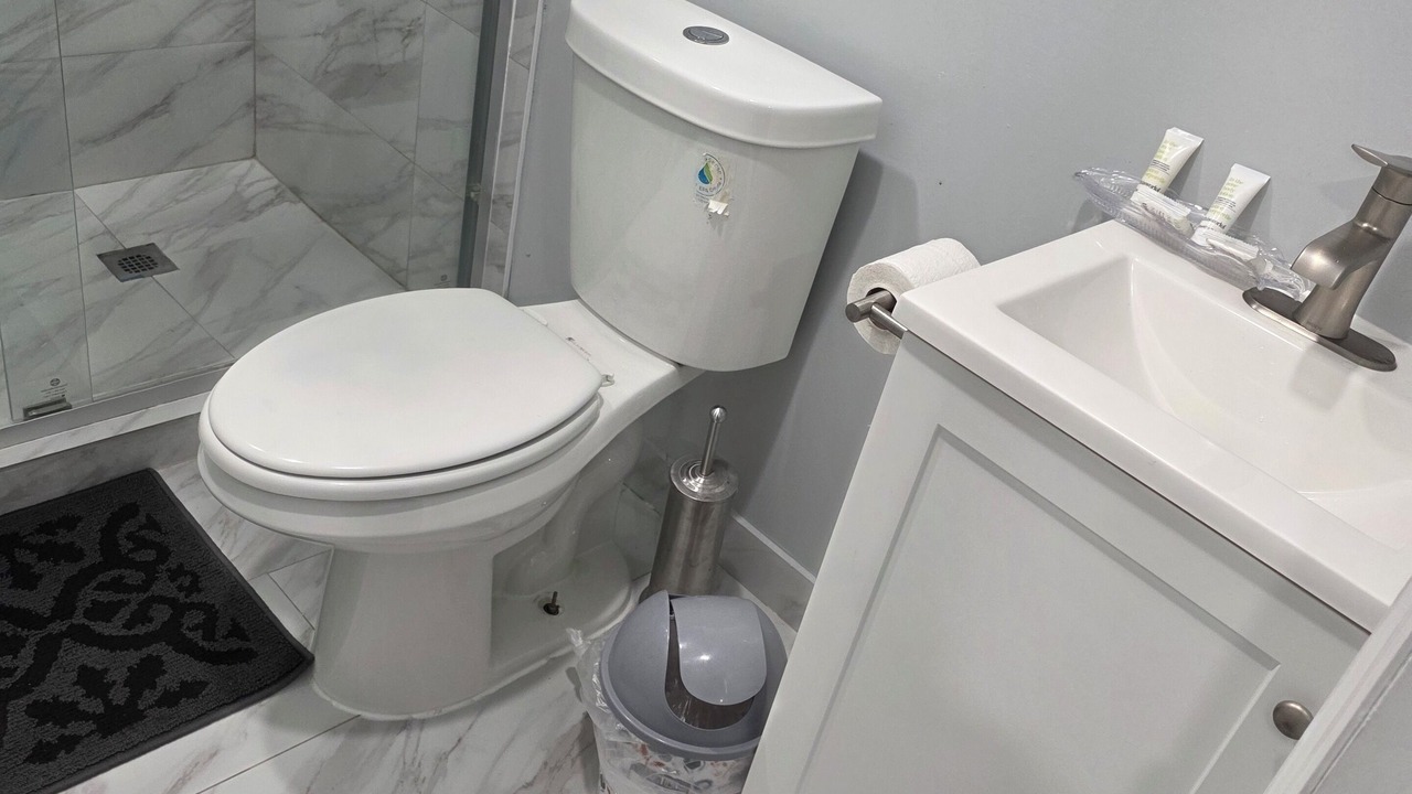 Photo of Bathroom in Irvington