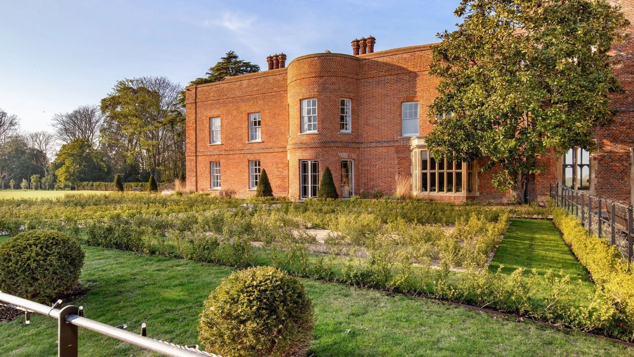 Photo of Others in Saint Osyth