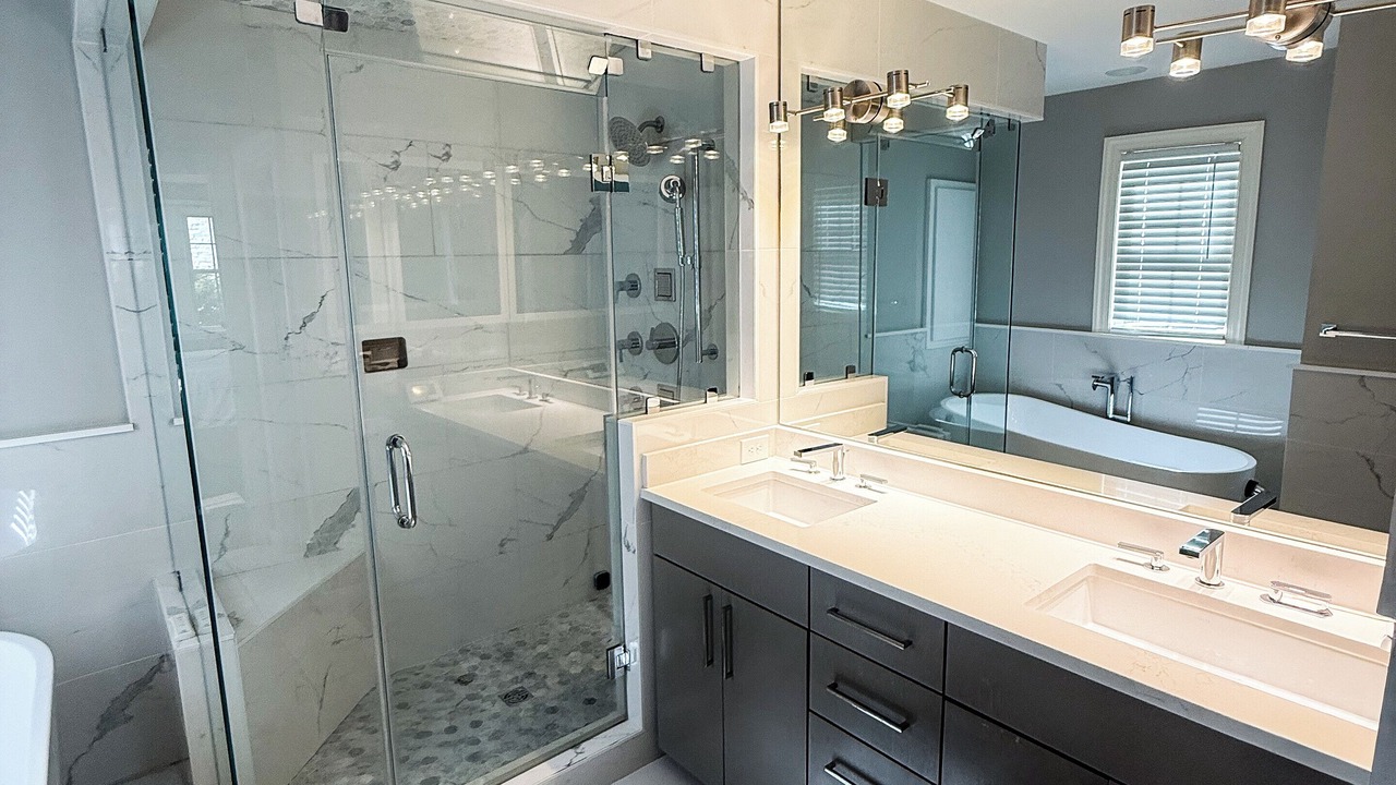 Photo of Bathroom in Maple Ridge