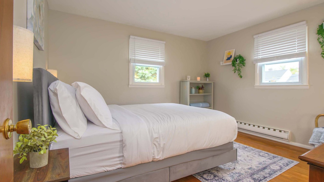 Photo of Bedroom in Sherrill