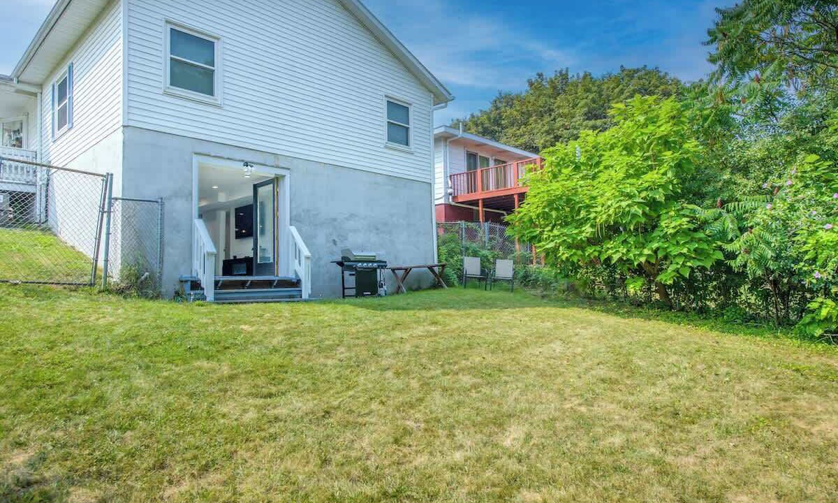 Photo of Outdoor in Eastside