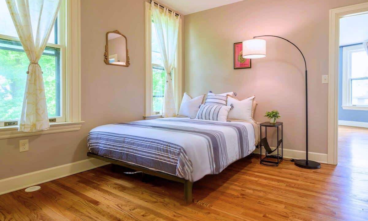 Photo of Bedroom in Eastside