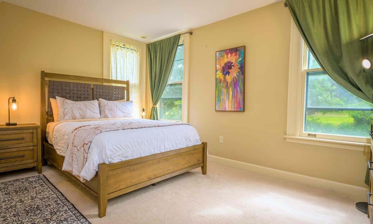 Photo of Bedroom in Eastside