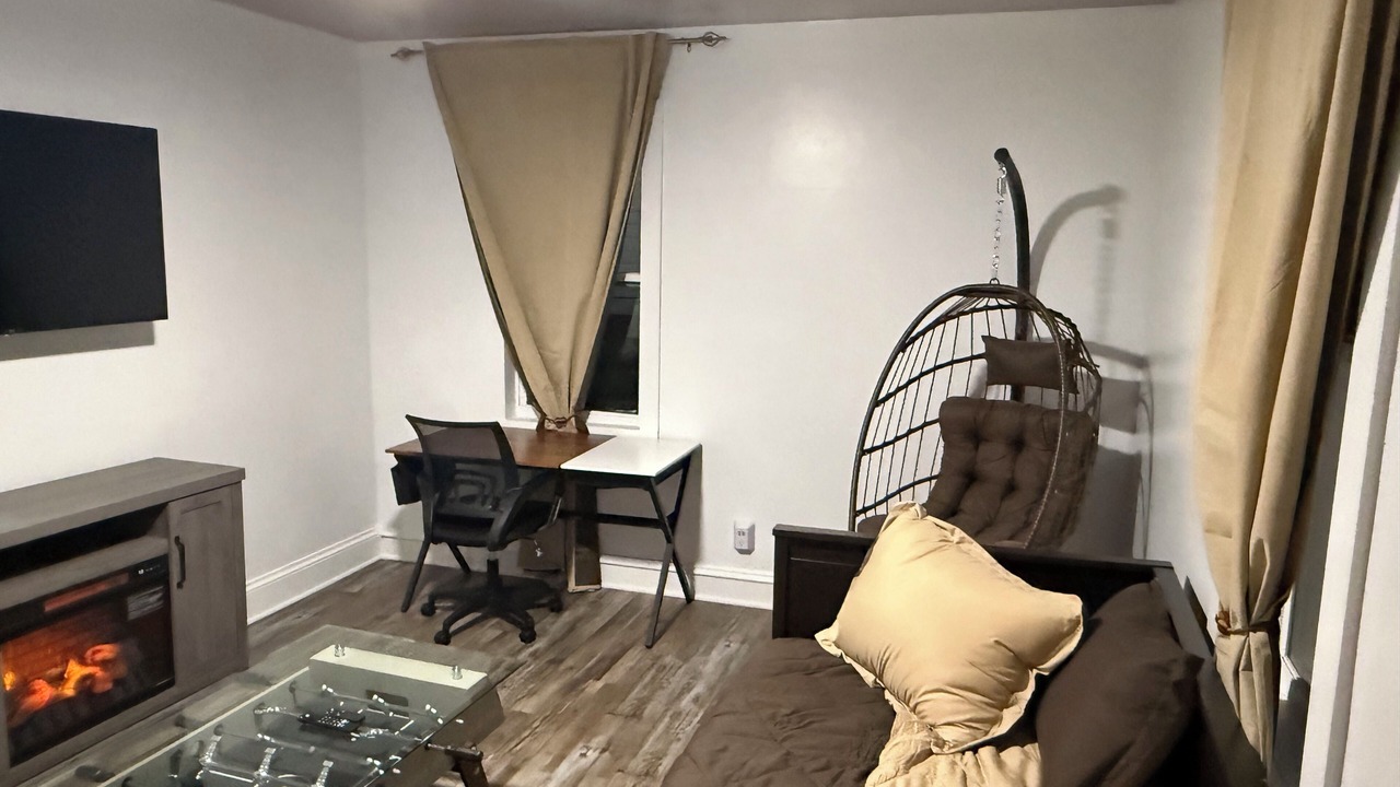 Photo of Livingroom in Edenton