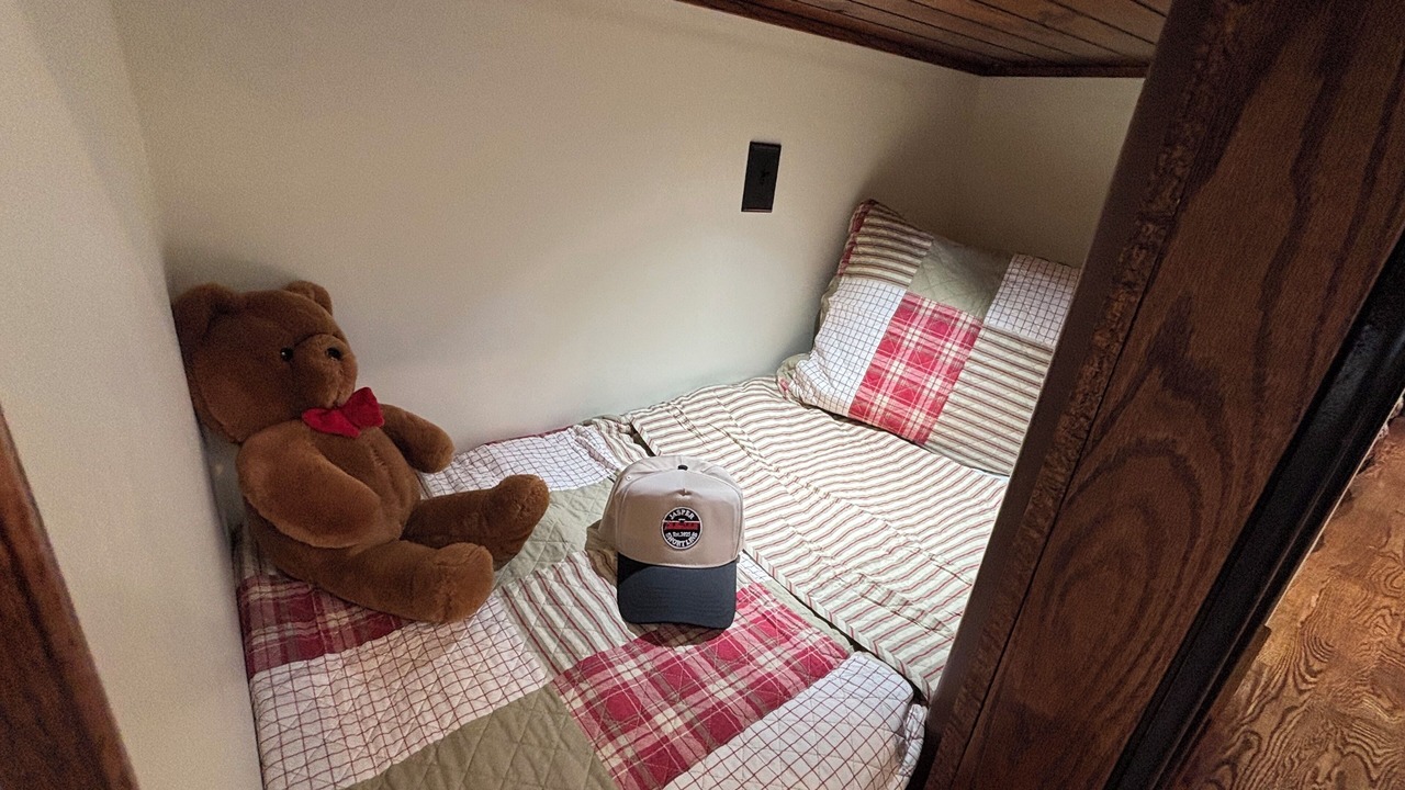 Photo of Bedroom in Jasper