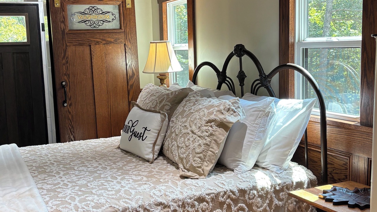Photo of Bedroom in Jasper
