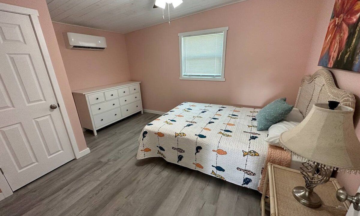 Photo of Bedroom in Bellevue Terrace