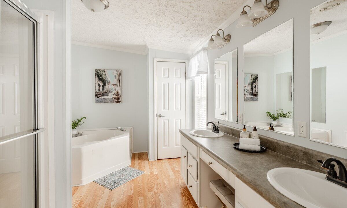 Photo of Others in Womelsdorf