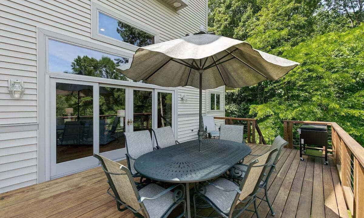 Photo of Outdoor in Rexmont