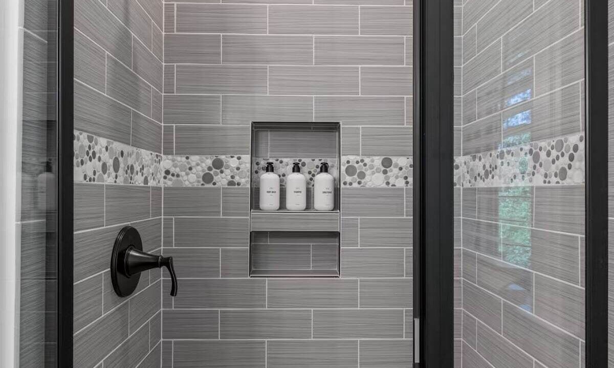 Photo of Bathroom in Rexmont