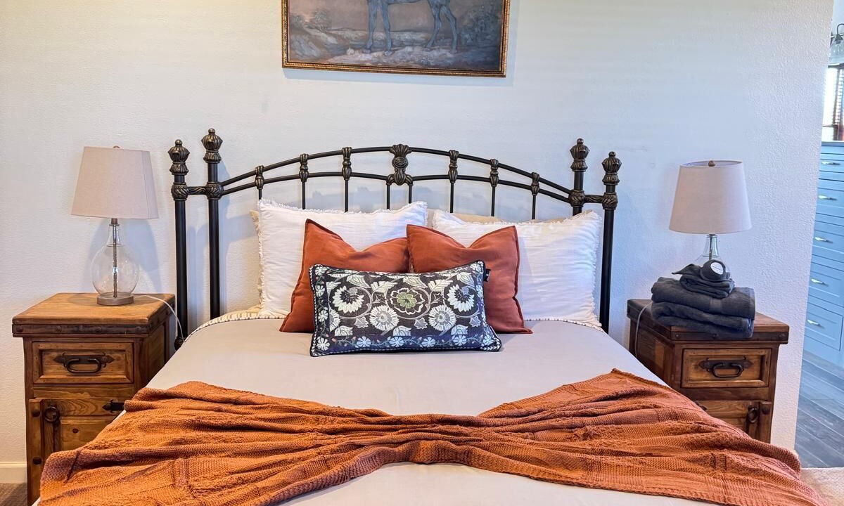 Photo of Bedroom in Era