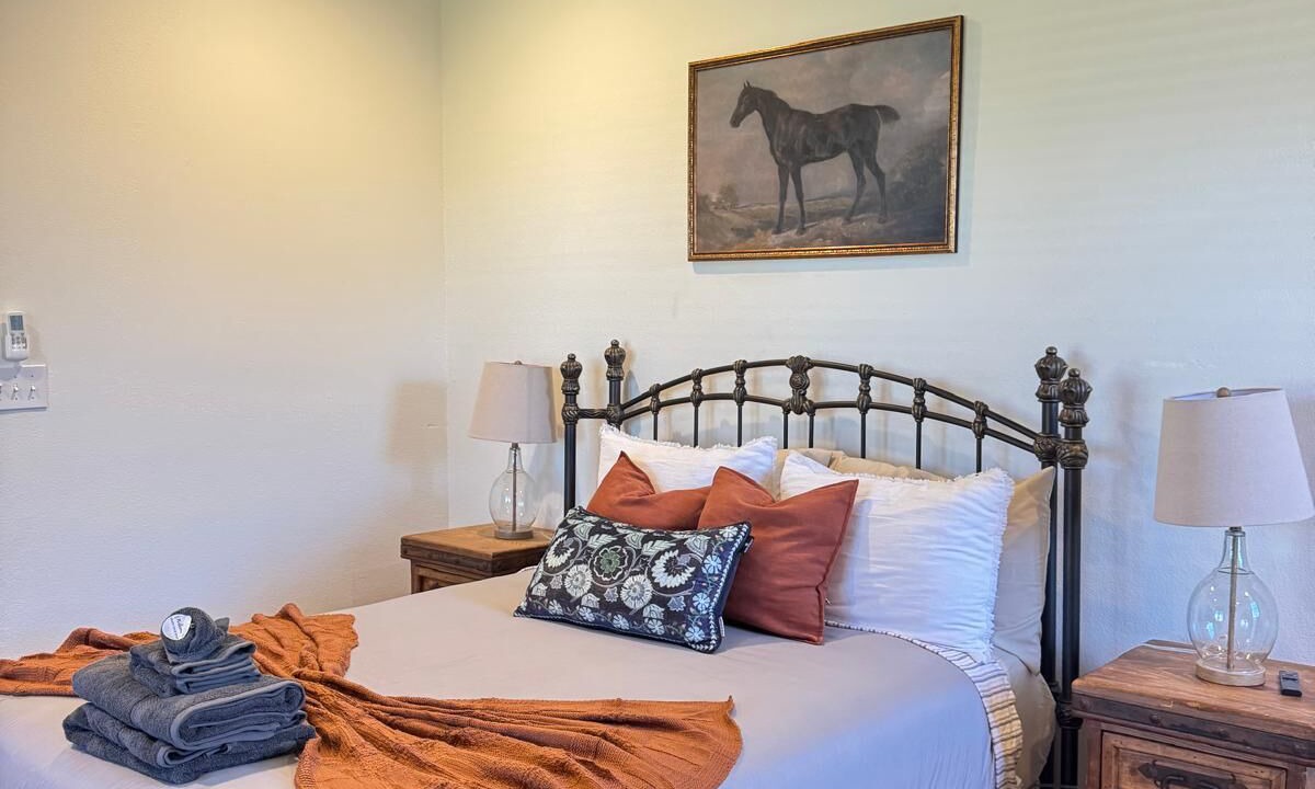 Photo of Bedroom in Era